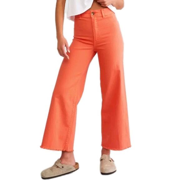 Billabong Denim - Billabong Free Fall Wide Leg High Waist Raw Hem Papaya Flare Jeans - size 26